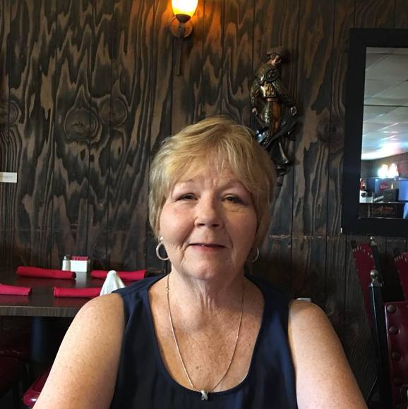 Meet your Posher, Carleen - Picture 1 of 1